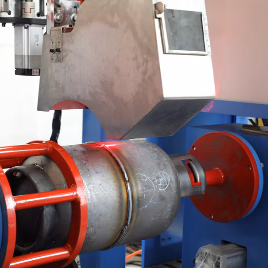 Linea di produzione di bombole di gas GPL Saldatrice automatica per corpi
